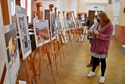 В Брянске открылась фотовыставка, посвященная рабочим